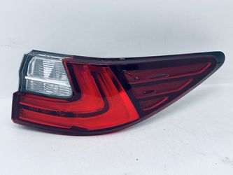 2016-2018 LEXUS ES350 RIGHT PASSENGER SIDE TAIL LIGHT W/ LED OEM