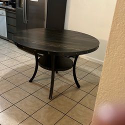 Round Table Dark Brown 