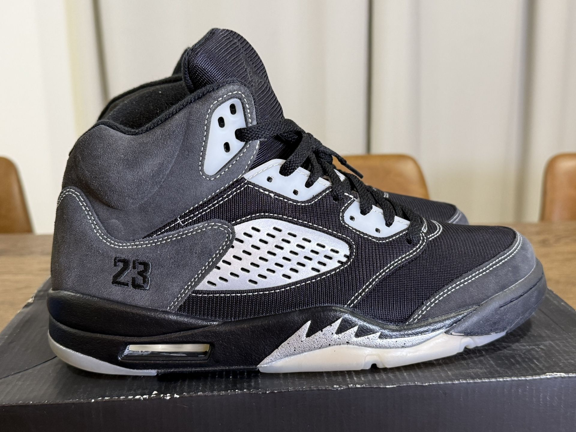 Jordan 5 Anthracite Size 11M Preowned With Box