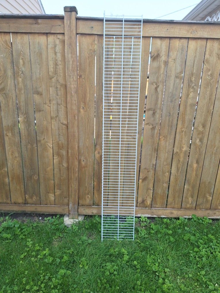 Long Wire Clothing Rack
