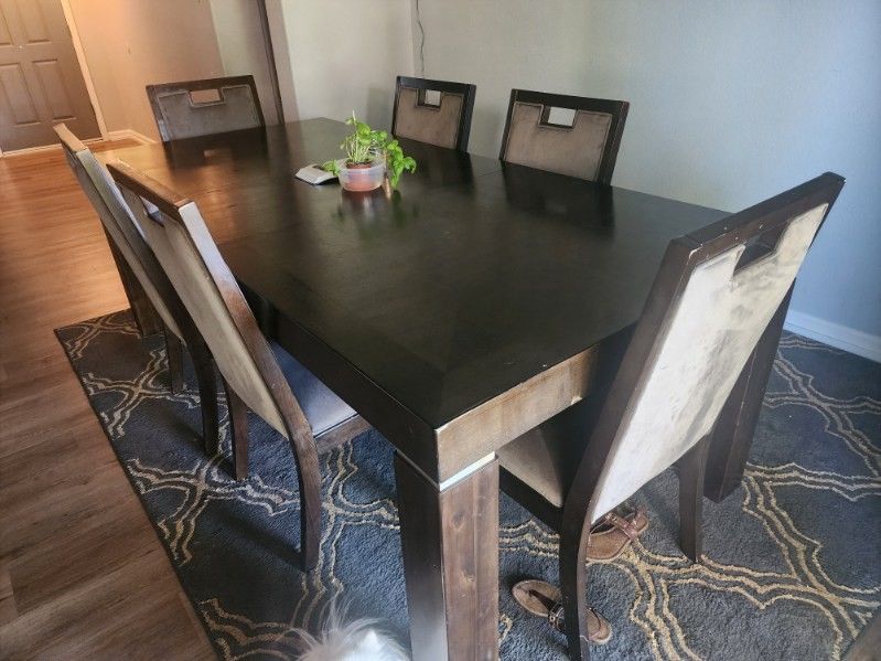 Dinning Table 500 OBO