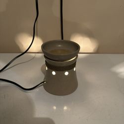 Vintage Scentsy Wax Warmer 