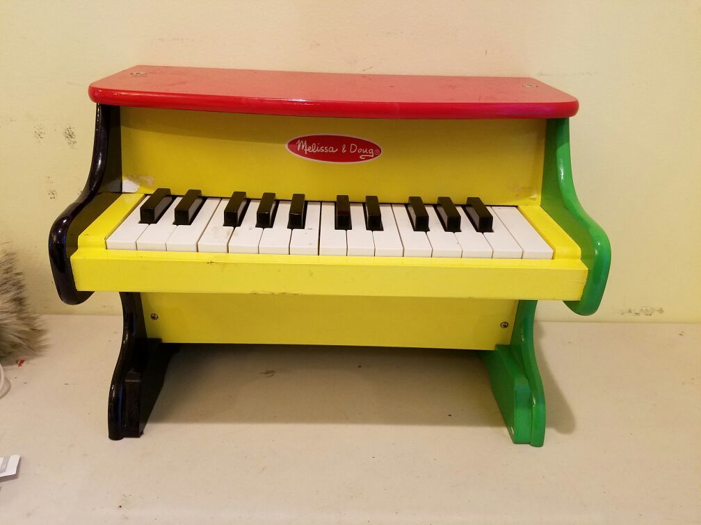Melissa and Doug child's piano