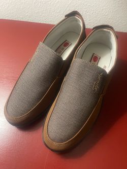 Men’s casual shoes