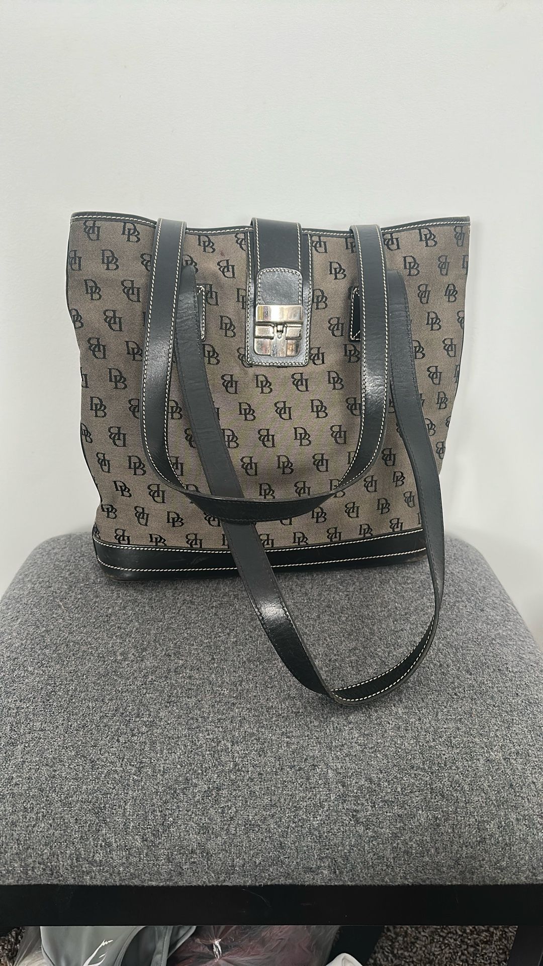 Vintage Dooney & Bourke Purse