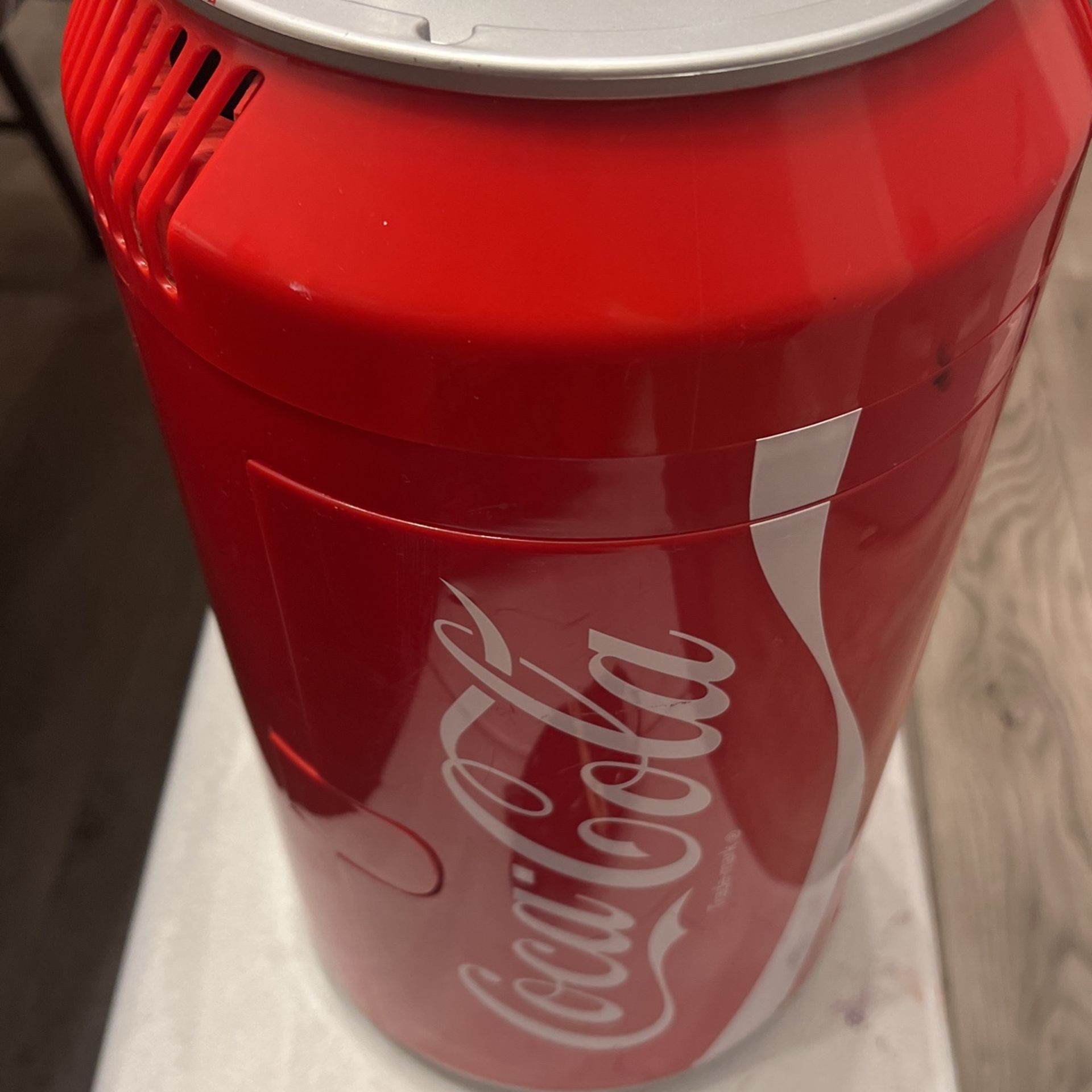Coca -cola Portable Mini Fridge