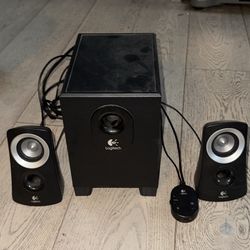 Logitech PC /Aux Speakers and Subwoofer