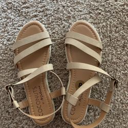 Coconuts by Matisse Sandals New - Size 8