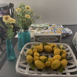 Lemon Decorations 