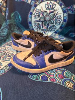 Boys Nike size 13