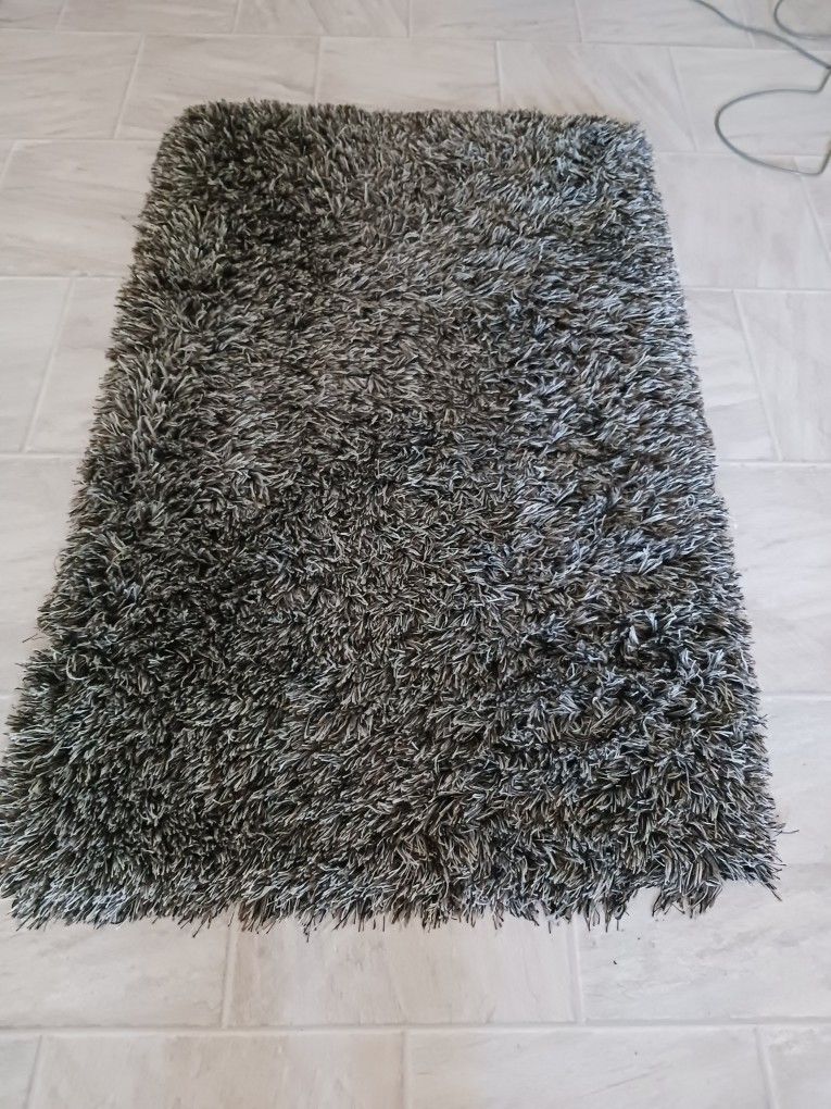 5x4 Gray Black White Brown Shag Rug