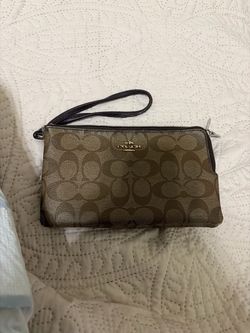 Couch purse
