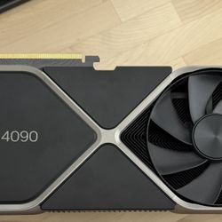 NVIDIA GeForce RTX 4090 Founders Edition 24GB GDDR6X Graphics Card