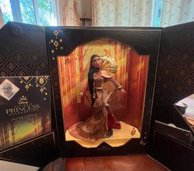Disney Designer Collection Pocahontas Doll