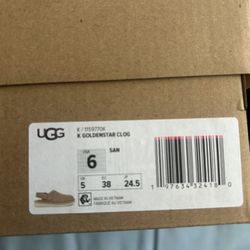 UGG  Women  Size 6
