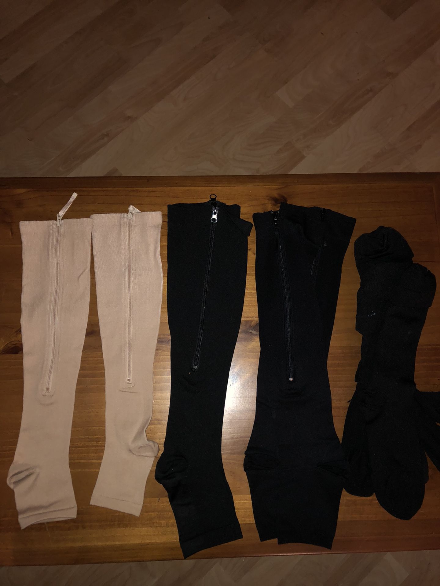 Compression Socks Wms XL $15