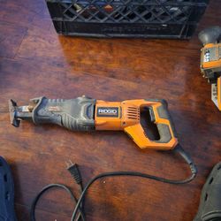 RIDGID Fuego Orbital Reciprocating Saw Model R3002