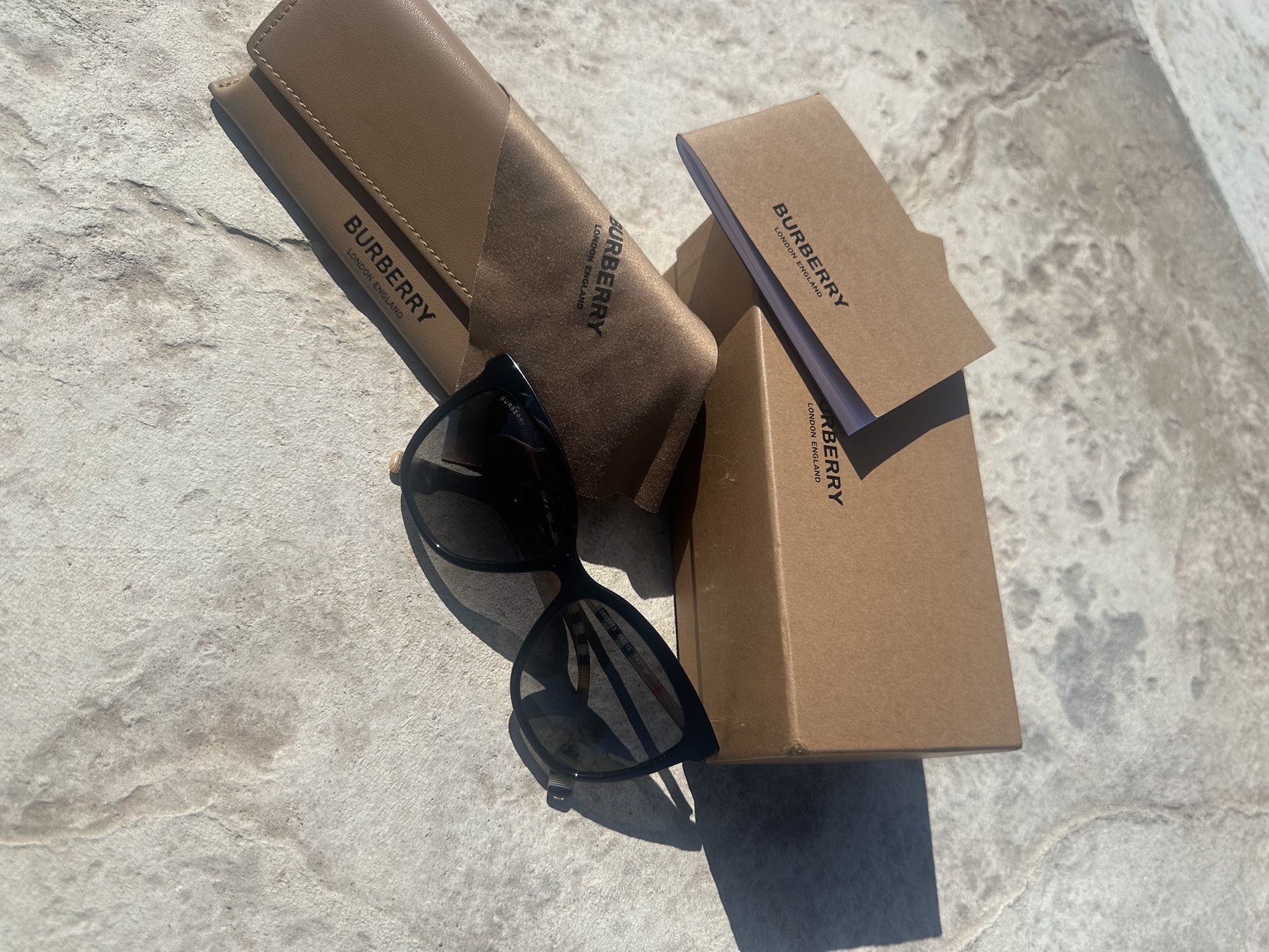 womens sunglasses 