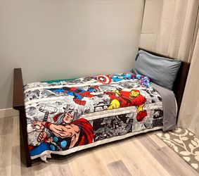 Two twin beds mattress included.