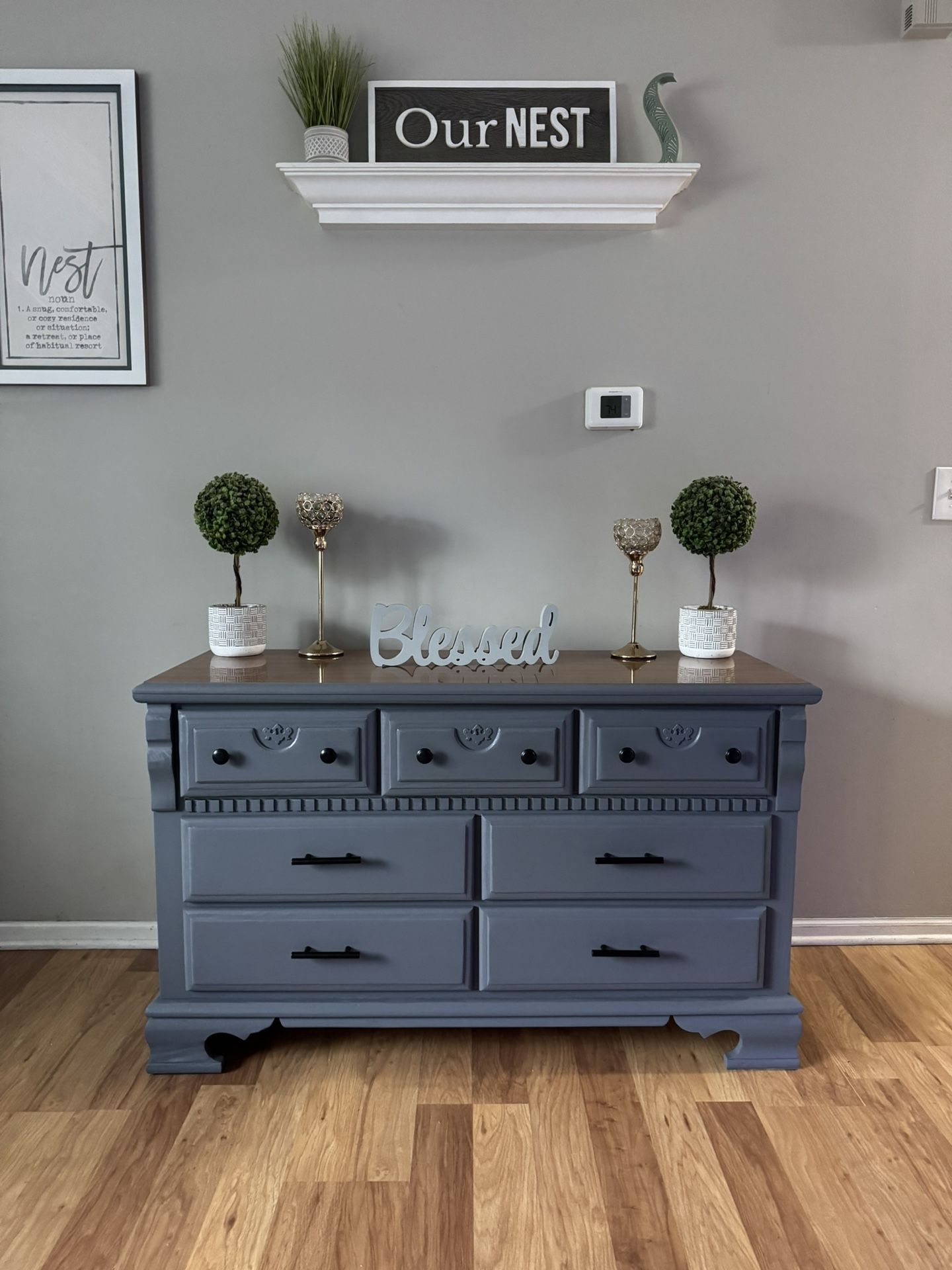 ✨🩶🤎Beautiful Solid Dresser🩶🤎