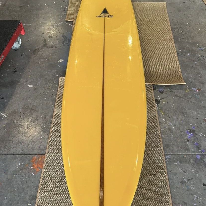 Vintage Harbour Cheater III Surfboard Longboard for Sale in Tacoma