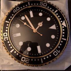  Rolex Themed 9.5 inch Modernwall clock Glow In The Dark Dial