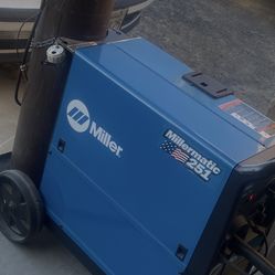Miller 251 Welder 