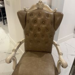 Dining Table Wood 2 Leather Chairs 