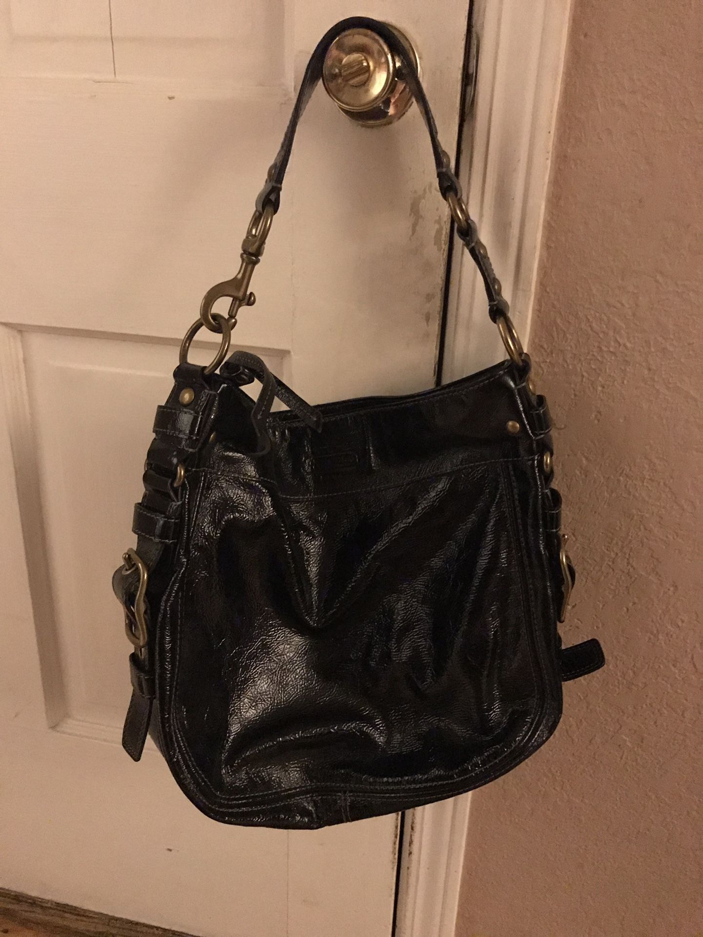 EUC Coach patent leather hobo hand bag