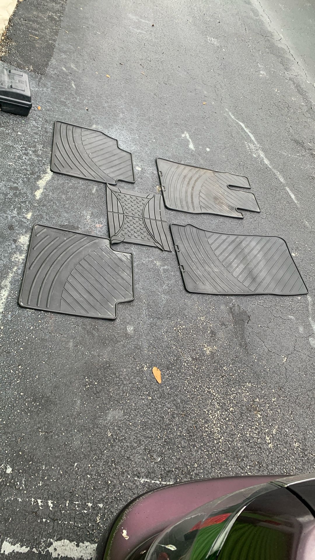 00-06 Mercedes Benz W220 Plastic Floor Mats