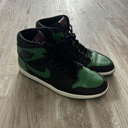Nike Men's Air Jordan 1 Retro High OG