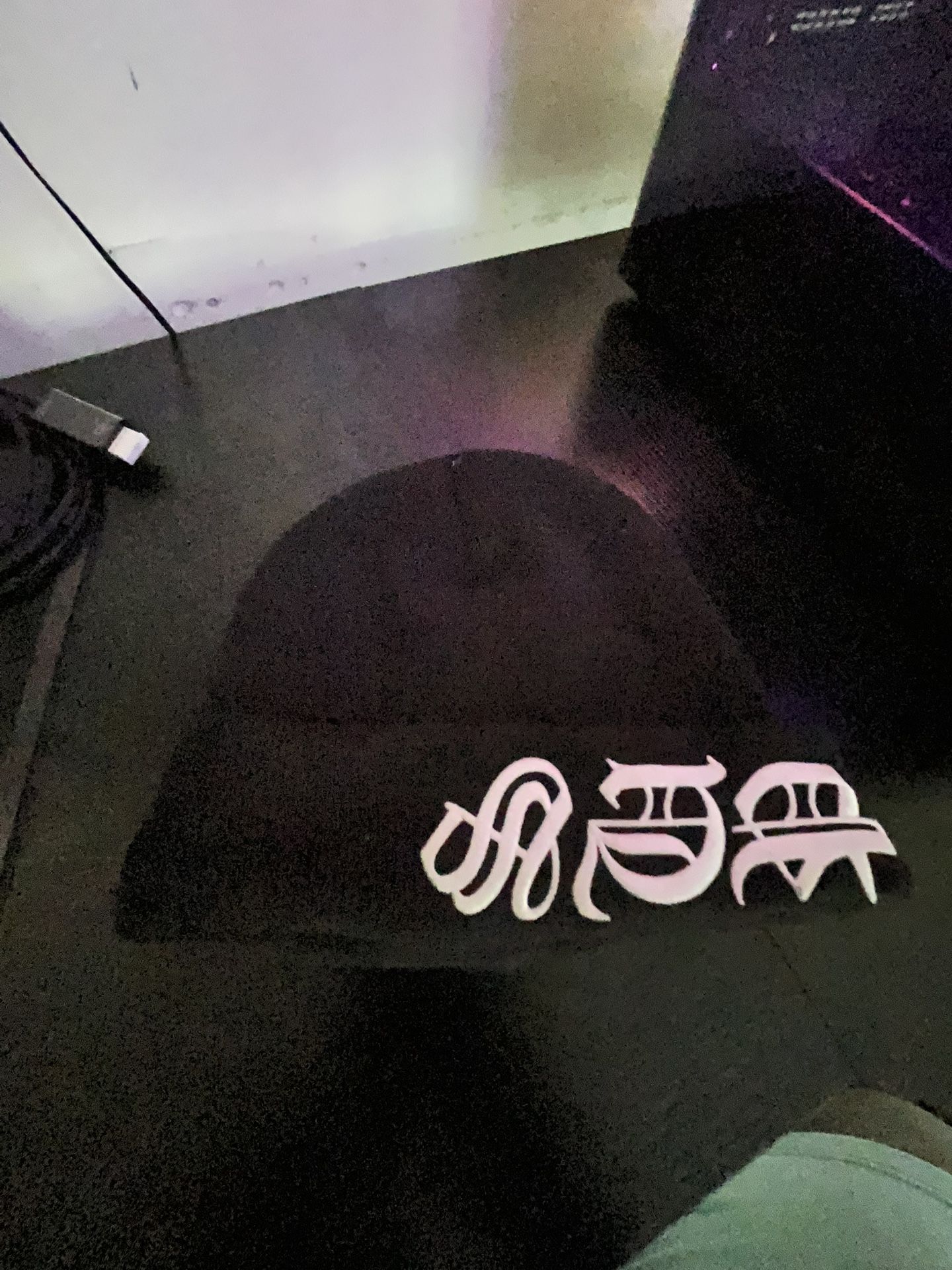 Supreme New Era Blackletter Beanie 'Black'