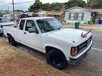 1990 Dodge Dakota