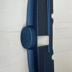 Grille upper bracket for Hyundai Tucson 2010-2015