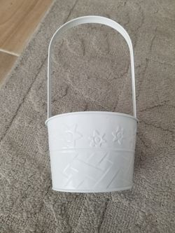 Metal basket