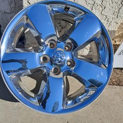 20 inch One☝🏼Single Dodge Ram 1500 OEM replacement wheel / Rim.