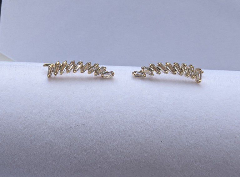 $12- Brand New Sparkling Cubic Zirconia Thread Slide Earrings - 14K Gold Plated Hypoallergenic Earring