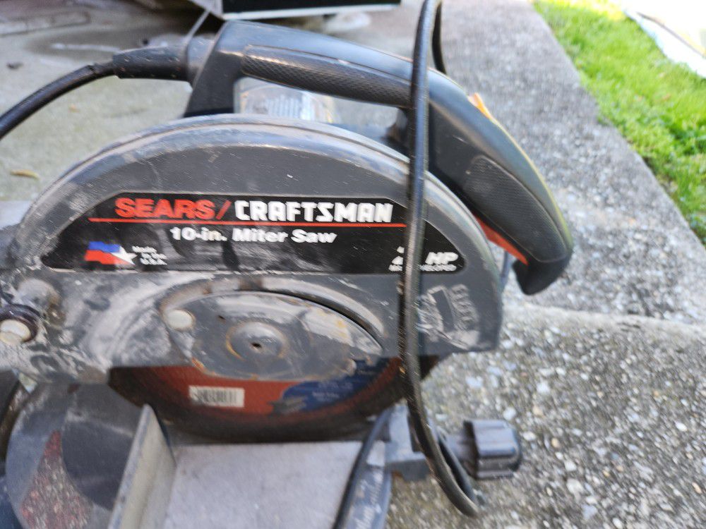 Craftsman 10in Table Saw 