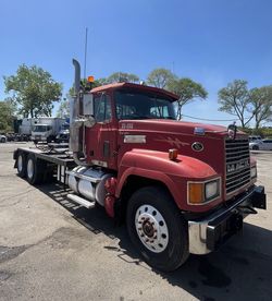Mack , 1998 y. CH-613 , 327, 485 Miles. Power 400 HP.