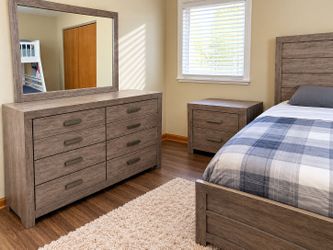 Queen Bedroom Set – Bed Frame, Dresser w/ Mirror, Nightstand