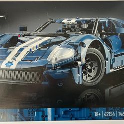 LEGO TECHNIC: 2022 Ford GT (42154)