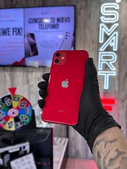 Apple iPhone 11 64 GB - Red (Unlocked) + Warranty