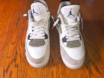 Air Jordan tennis shoes