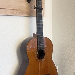 Yamaha Classical Guitar - Yamaha CG192C