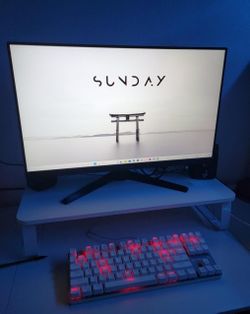 24" white wooden monitor raiser - Rounded edges - 44lbs load capacity