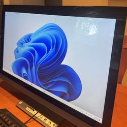 HP All-in-One 27” Desktop