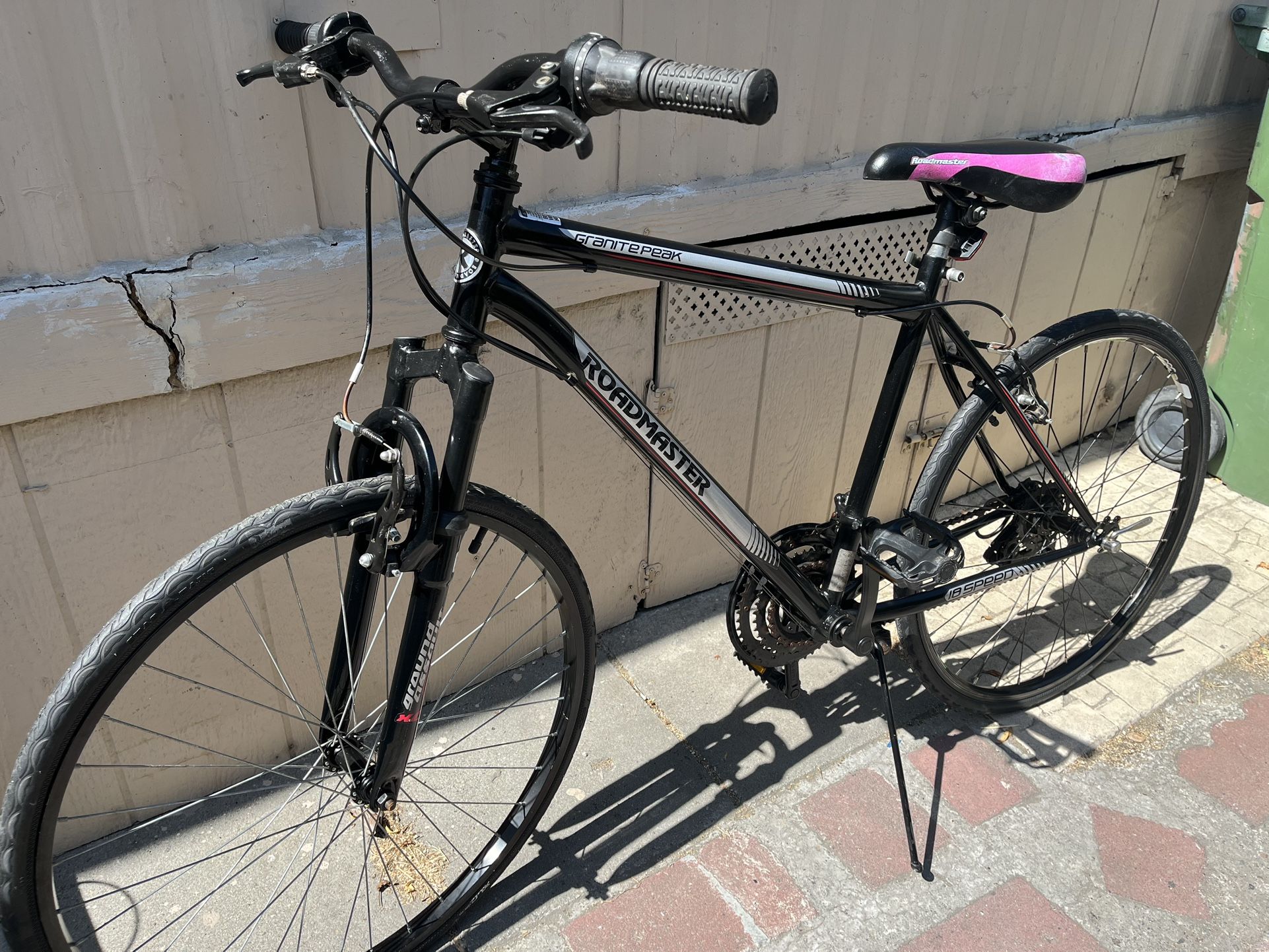 bike evryting work good tires size 26
