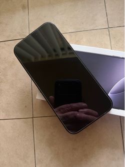 16 Pro Max Black Titanium 256GB (Unlocked)