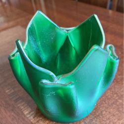 Lovely green glass floral design 4 inch tall candle stick holder