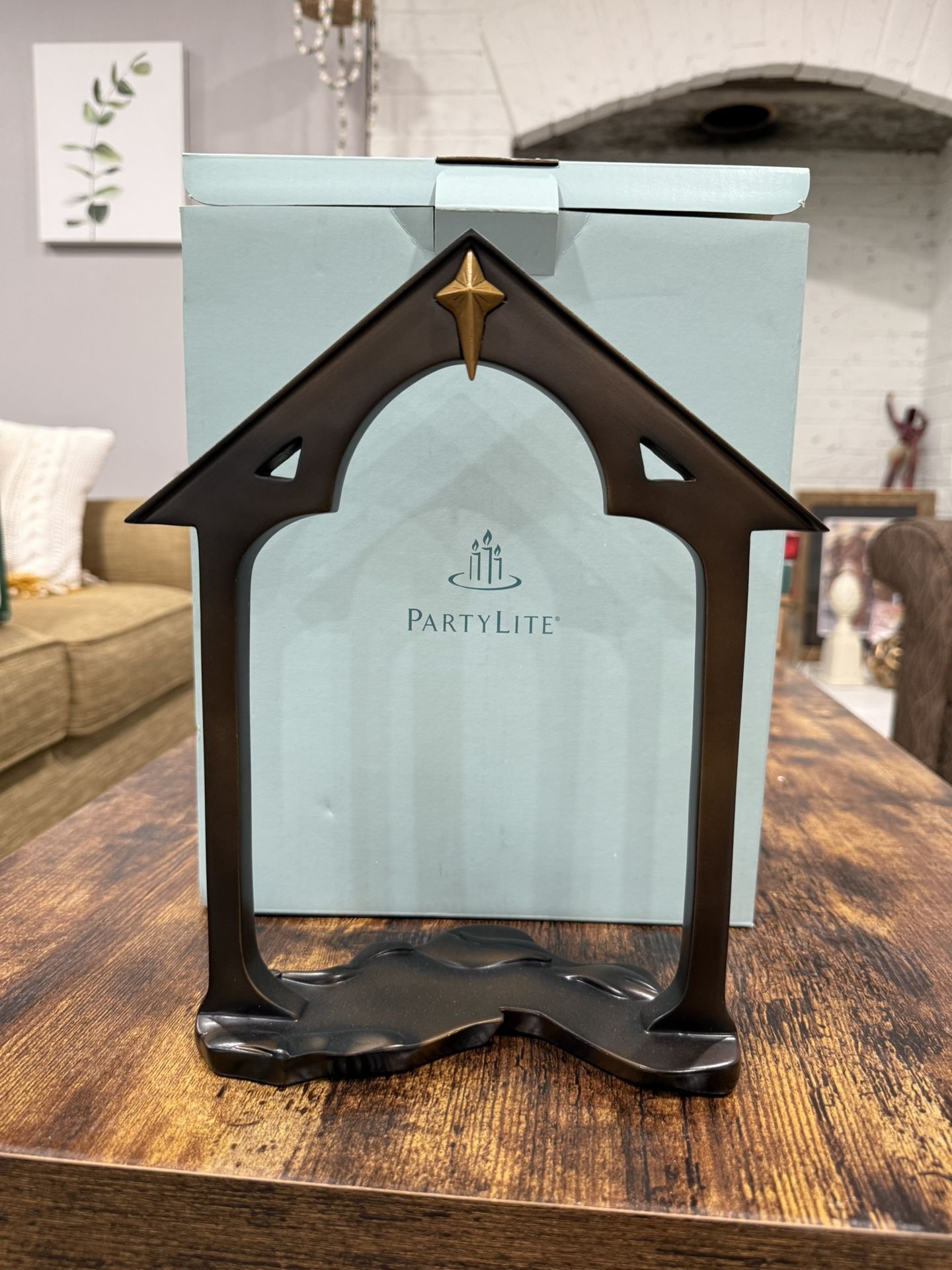 Partylite Holy Night Tealight Candle Holder Nativity Creche